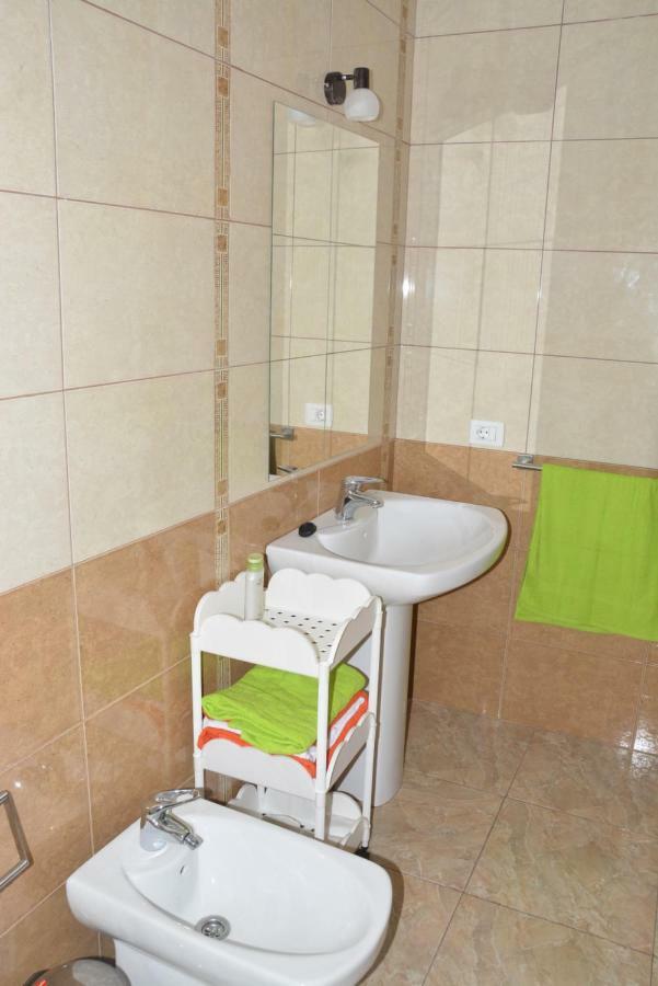 Apartamento Zona Rural 기마르 외부 사진